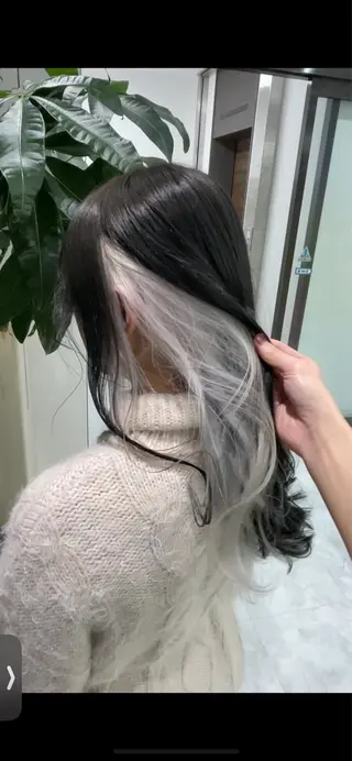 カラー ‎🤍札幌ハイトーン 🤍シンゴのヘアスタイル