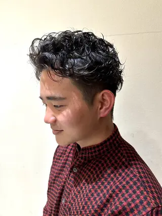 メンズ 髪質改善特化美容師 🕊️鳥田勇🕊️のヘアスタイル