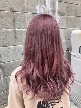 カラー ダブルスキルエクステ /羽エクステ白石宇由のヘアスタイル