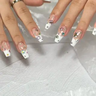 ネイル 石﨑 利祥のネイルデザイン