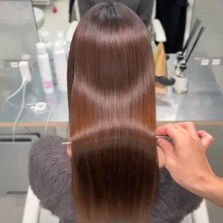 セミロング 髪質改善専門店QOLU【クゥオル】所属・広がり・パサつき改善 /ツヤ美髪/こうたのヘアスタイル