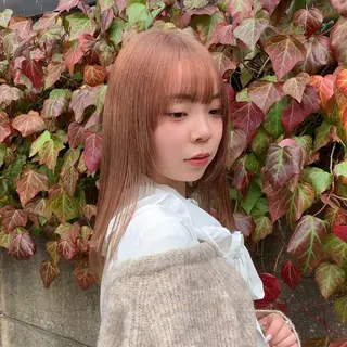 セミロング カラー れい🫧 ハイトーン特化のヘアスタイル