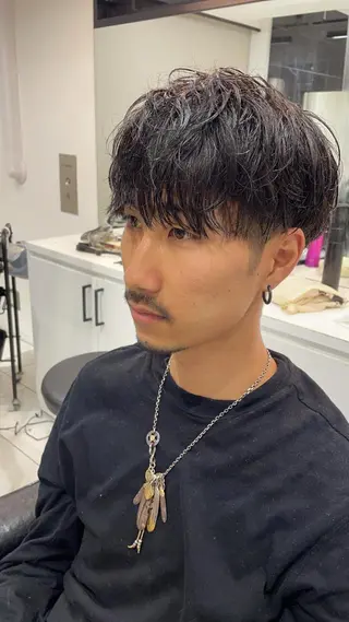 メンズ 大阪美容師 井上智博のヘアスタイル