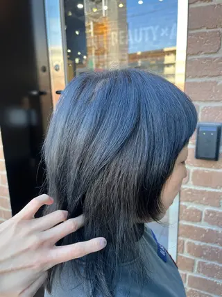 ミディアム カラー 久木原 ゆりのヘアスタイル