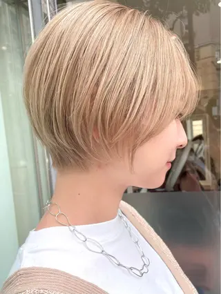 ショート 三鷹で1番ショート ボブをカットする新谷のヘアスタイル