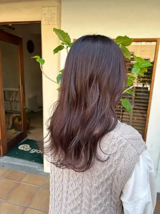 セミロング カラー putri 川邉 優花のヘアスタイル