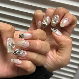 ネイル AMATERAS 💅💖AKINAのネイルデザイン
