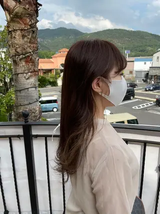 ロング カラー 鵜飼 真伍のヘアスタイル