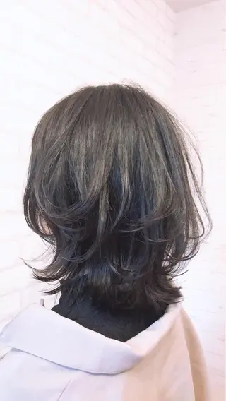 ミディアム カラー モテ前髪 タゴメ シンヤのヘアスタイル