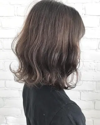 ミディアム カラー ニュアンスパーマ/ レイヤー/茶屋町のヘアスタイル