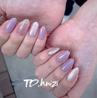 ミディアム めぐみのネイルサロン スタッフ練習のネイルデザイン