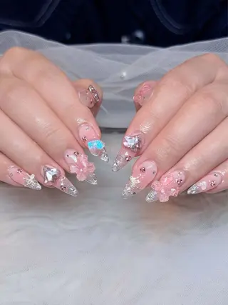 ネイル Julli NailStudioのネイルデザイン