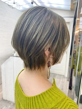 ショート カラー ☀️透明感color KURO☀️のヘアスタイル