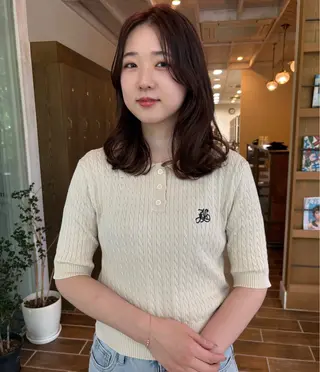 ミディアム 酸性ストレート/ 暖色カラー/ココネのヘアスタイル