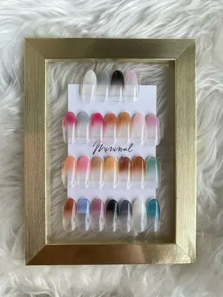 ネイル crystal ⭐︎ colorのネイルデザイン