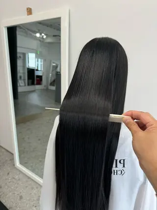 ロング 箕面☆髪質改善☆安田 聡志のヘアスタイル
