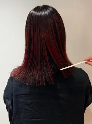 ミディアム カラー Rendezvous 白築のヘアスタイル
