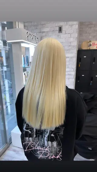 ロング カラー パーマ ヘアアレンジ メンズ キッズ ネイル マツエク・マツパ アイブロウ 🐺ウルフ×ハイトー ン🖤Yukinoのヘアスタイル
