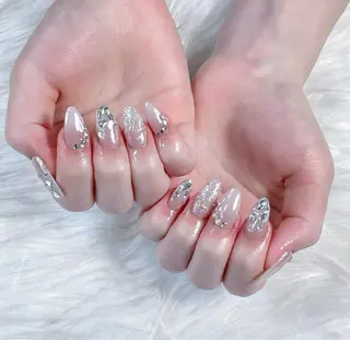 ネイル Yuna Hana Nailのネイルデザイン