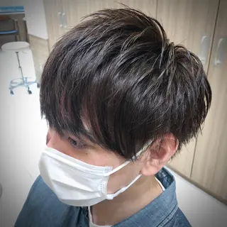 ショート カラー メンズ ハイトーン特化 川井優汰のヘアスタイル