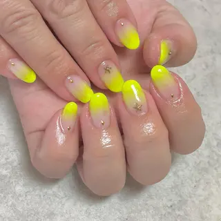 ネイル CHOUETTE Shioriのネイルデザイン