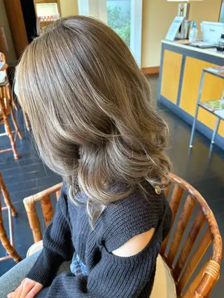 カラー ⟡.·mamiya 縮毛矯正/ヘアセットのヘアスタイル