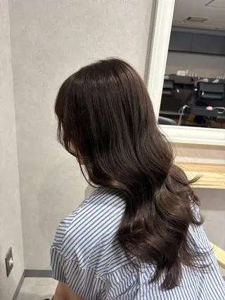 セミロング 艶カラー／縮毛矯正 ／kana‎🤍のヘアスタイル