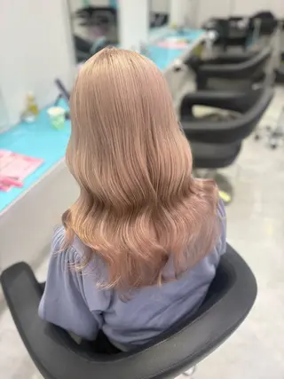 カラー akari🎀🤍 ガーリーstyleのヘアスタイル