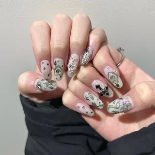 ネイル パラあり！フィルイン 美フォルムのネイルデザイン