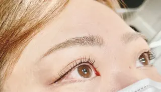 マツエク・マツパ ♡Tino♡✨ Aki💇‍♀️の眉毛・アイブロウイメージ