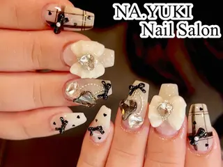 ネイル Miko 🌙のネイルデザイン