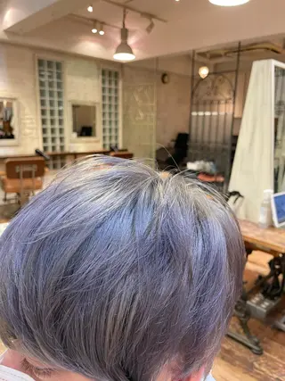 ショート カラー メンズ ハイトーンカラー/ ダブルカラー/EMIのヘアスタイル