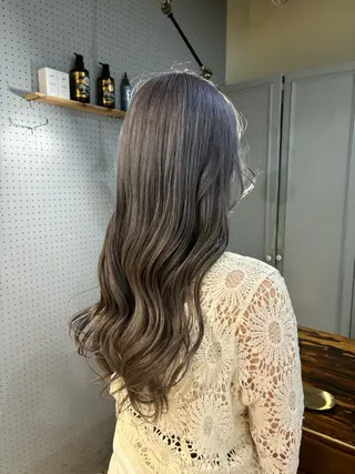 ロング カラー 🤩噂のMr.髪ポジ ティブ®️yu🤩のヘアスタイル