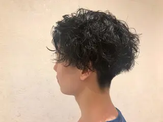 ショート パーマ メンズ Vir by browのヘアスタイル