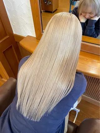カラー ふじた/透明感カラー レイヤーカットのヘアスタイル