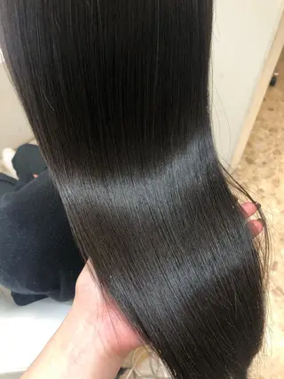 ロング 銀座／レイヤーカット 🤍内野すみれのヘアスタイル