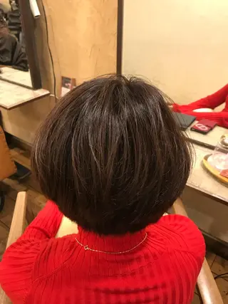 ショート カラー 浅野 順一のヘアスタイル