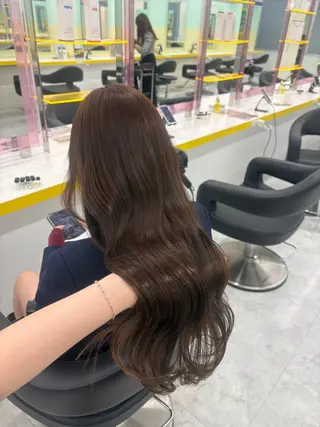 ロング カラー ベージュ×レイヤー 🤎横浜/miu🤎のヘアスタイル