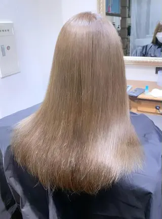 ミディアム カラー ヘアアレンジ 柔らか垢抜けｶﾗｰと ｶｯﾄ🫧ASUKAのヘアスタイル