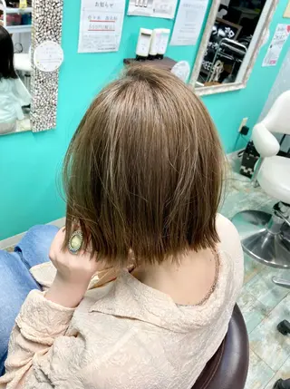 ミディアム 田牧 みゆきのヘアスタイル