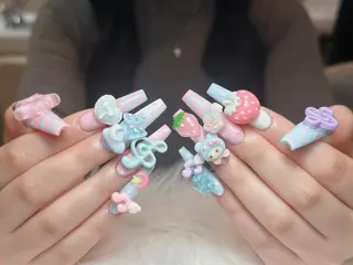 ネイル Nie Nail Shinokuboのネイルデザイン