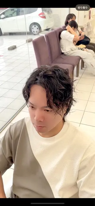 パーマ メンズ 成瀬スパイラル パーマ清水大隼のヘアスタイル