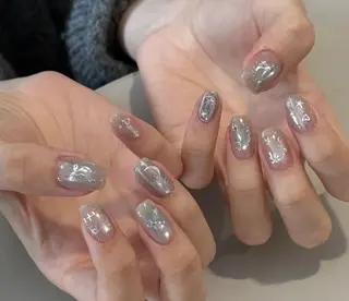 ネイル エリ🫧 nail池袋東口のネイルデザイン