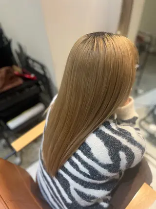 ロング カラー パーソナル診断 髪質改善TRのヘアスタイル