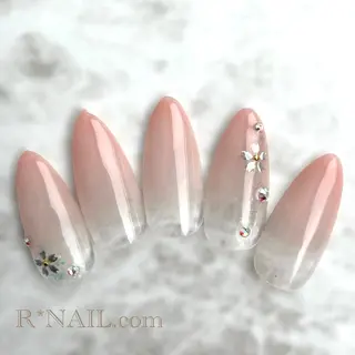 ネイル R*NAIL .comのネイルデザイン