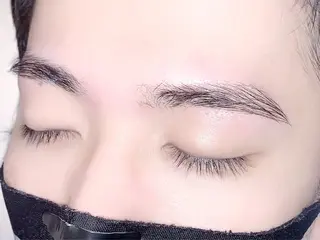 メンズ アイブロウ Mayuka ながのの眉毛・アイブロウイメージ