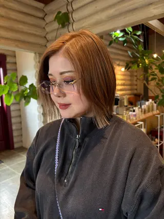 ショート 似合わせレイヤー/ Wカラー🧸こころのヘアスタイル