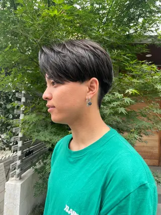 ショート メンズ 顔周りカット 【オノザワリョウ】のヘアスタイル