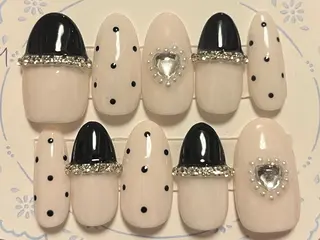 ネイル Sympa 𝓜iwako🐰ᩚのネイルデザイン