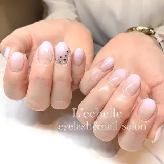 ミディアム .. momoko🕊のネイルデザイン